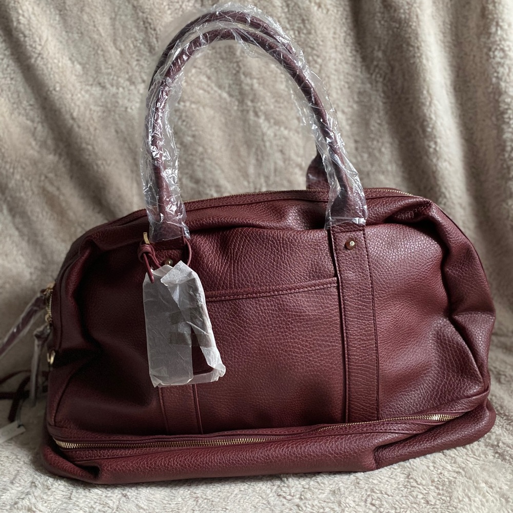Merlot Overnight Bag